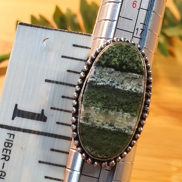 Chrysotile Serpentine Tumblestone 925 Sterling Silver Plated Ring Size 8.5 - Picture 5 of 9
